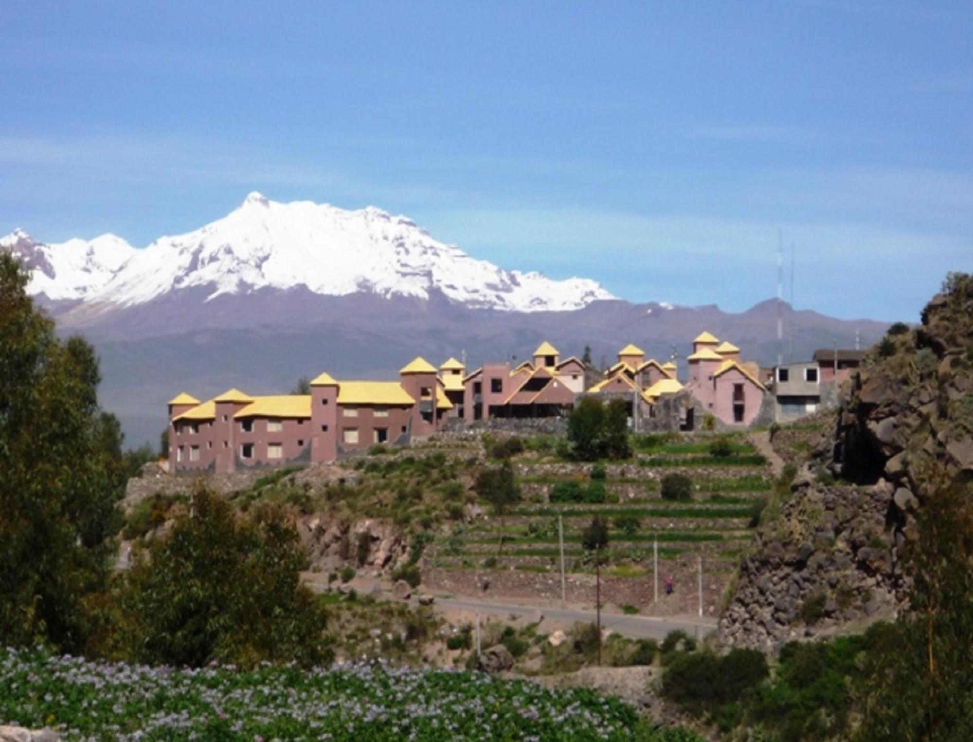 Pozo Del Cielo Hotel Chivay Exterior foto