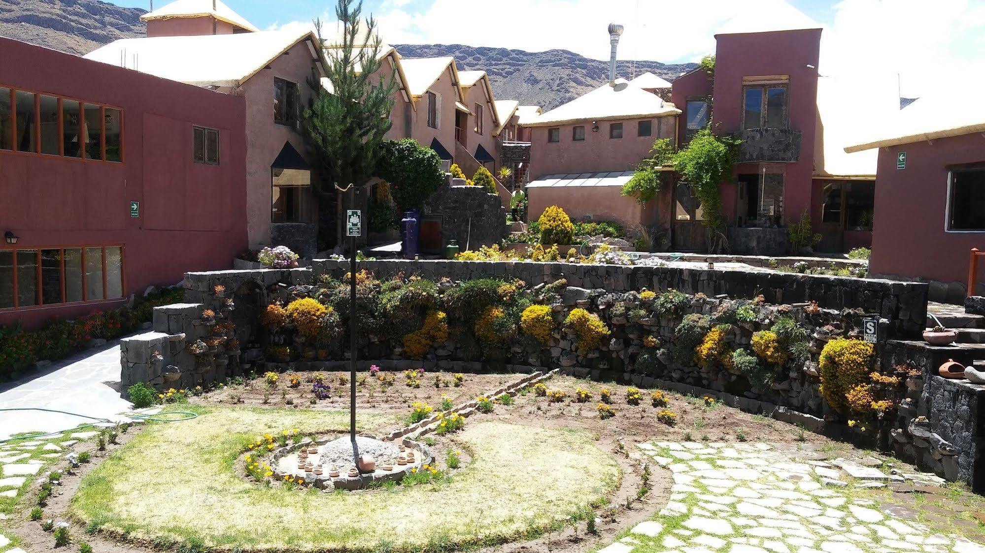 Pozo Del Cielo Hotel Chivay Exterior foto